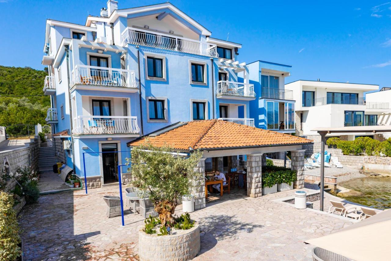 Apart-Hotel Villa Lav Nova Pec Екстериор снимка