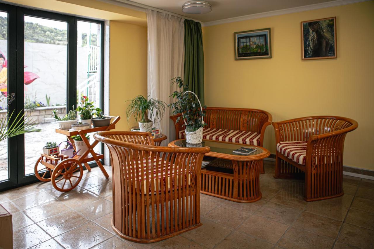 Apart-Hotel Villa Lav Nova Pec Екстериор снимка