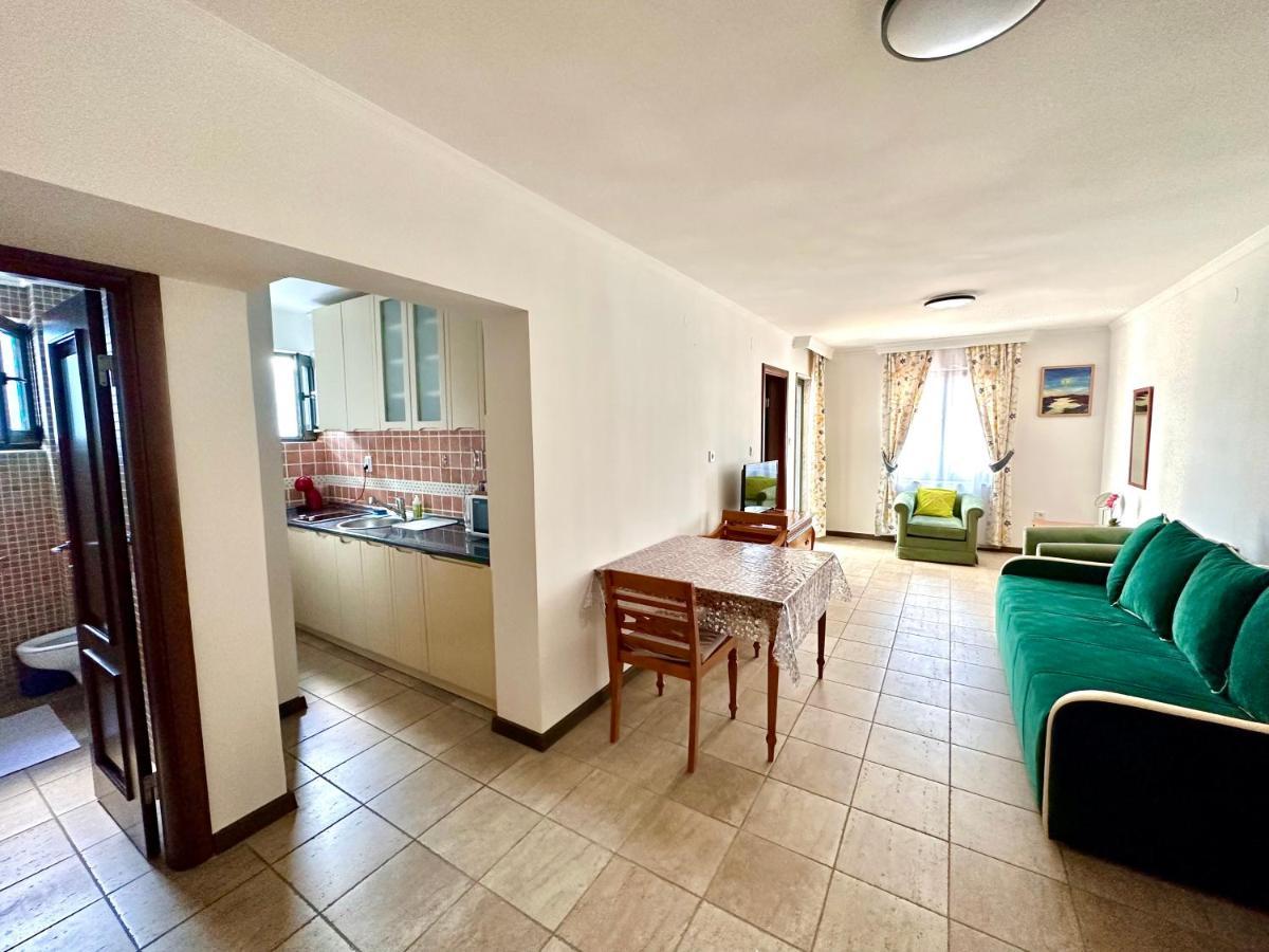 Apart-Hotel Villa Lav Nova Pec Екстериор снимка