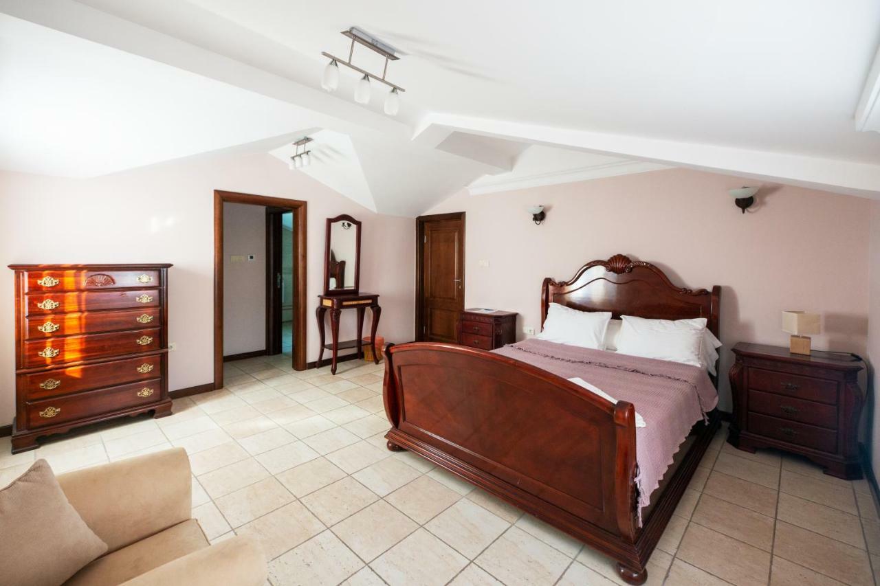 Apart-Hotel Villa Lav Nova Pec Екстериор снимка