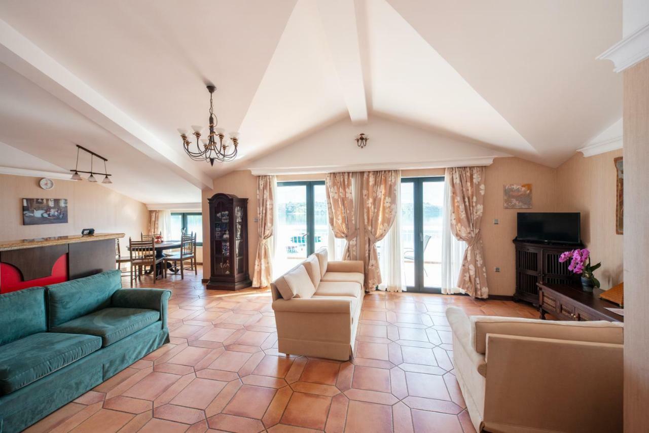 Apart-Hotel Villa Lav Nova Pec Екстериор снимка